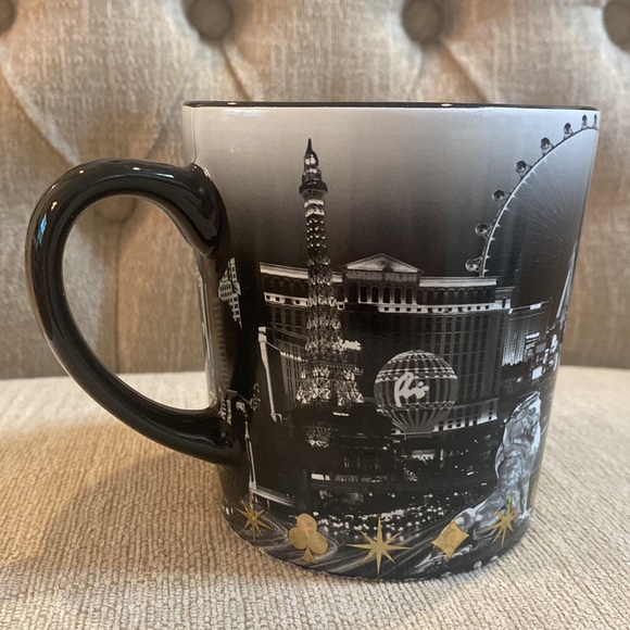 Las Vegas Beautiful Collector Black & Gold Large Coffee Mug LIKE NEW - Picture 4 of 14